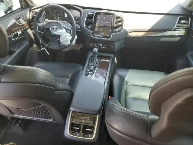 2016 VOLVO XC90 T6  