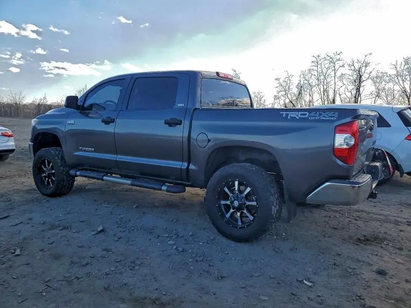 2015 TOYOTA TUNDRA   
