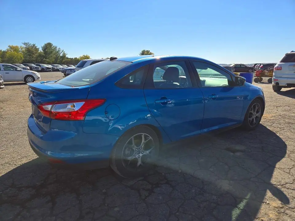2014 FORD FOCUS SE  