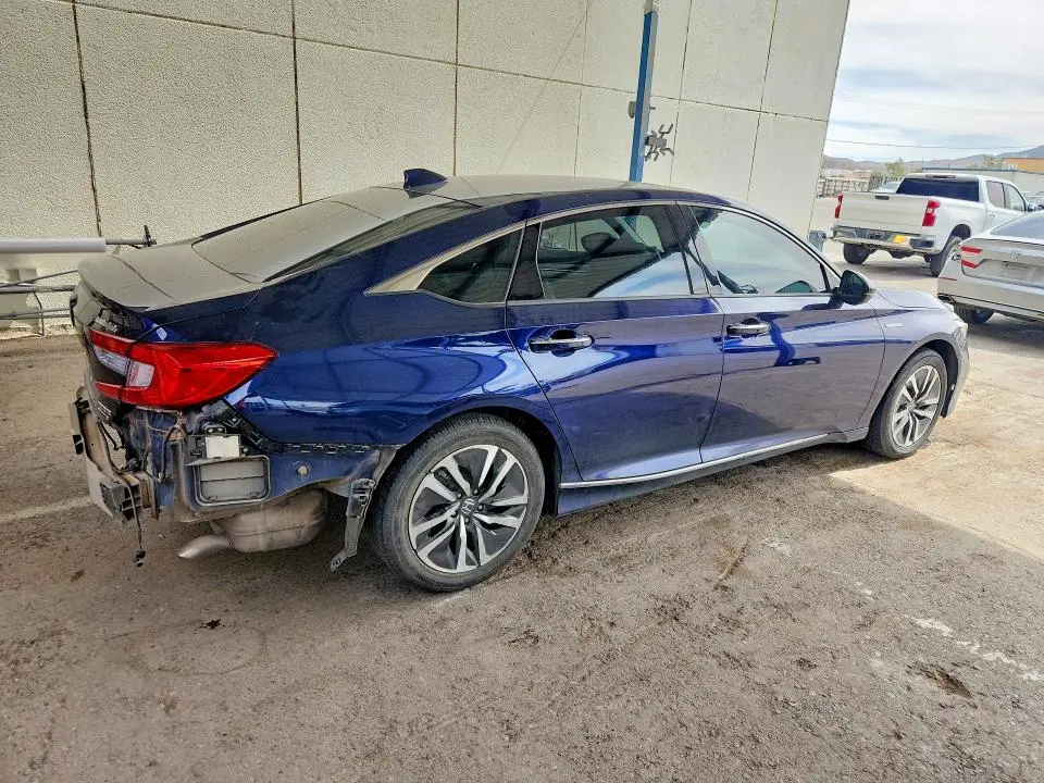 2020 HONDA ACCORD TOURING HYBRID  