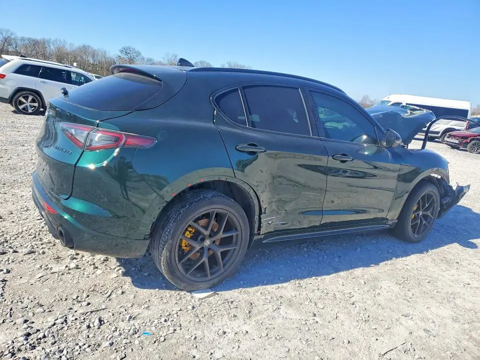2021 ALFA ROMEO STELVIO TI  