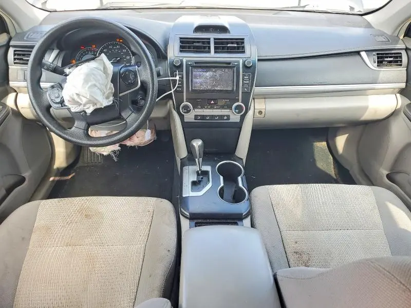 2014 TOYOTA CAMRY LE  