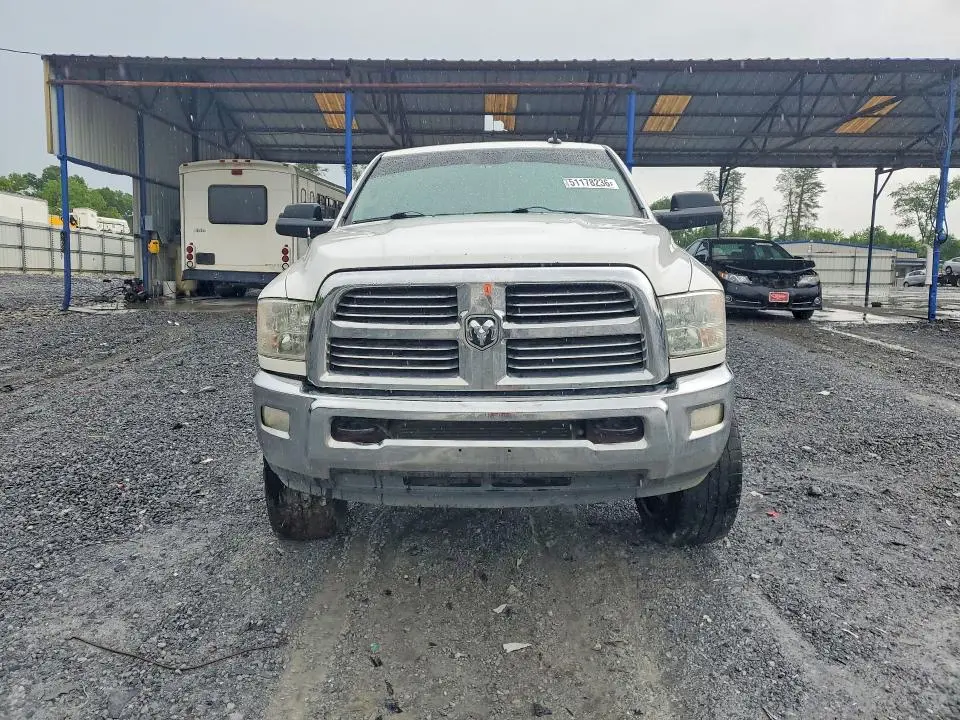 2014 RAM 2500 SLT  