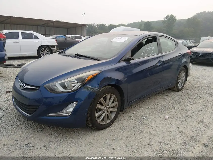2016 HYUNDAI ELANTRA SE