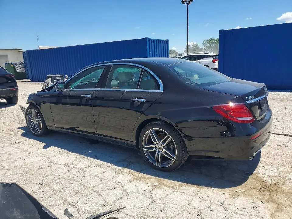 2019 MERCEDES-BENZ E 300 4MATIC  