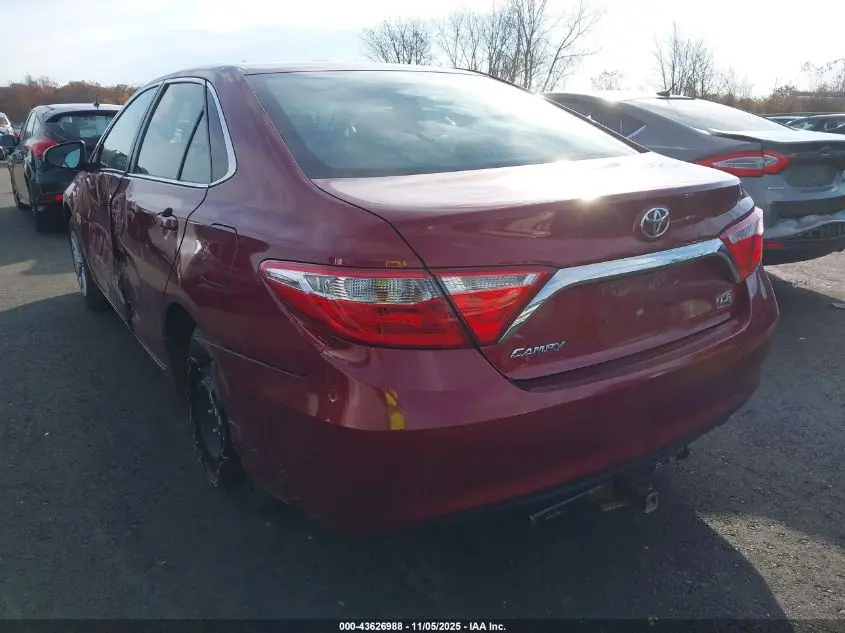 2016 TOYOTA CAMRY LE