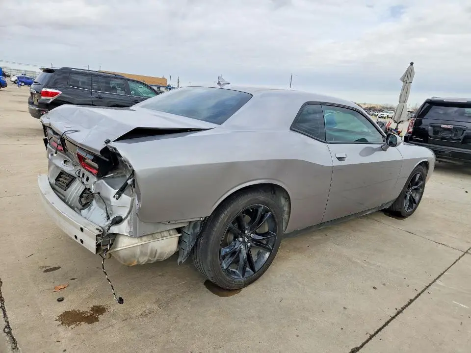 2018 DODGE CHALLENGER SXT  