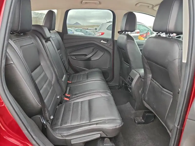 2017 FORD ESCAPE TITANIUM  