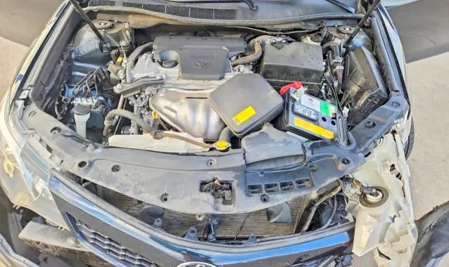 2013 TOYOTA CAMRY SE  