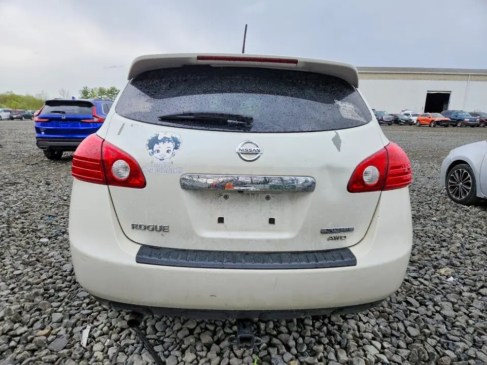2012 NISSAN ROGUE S  