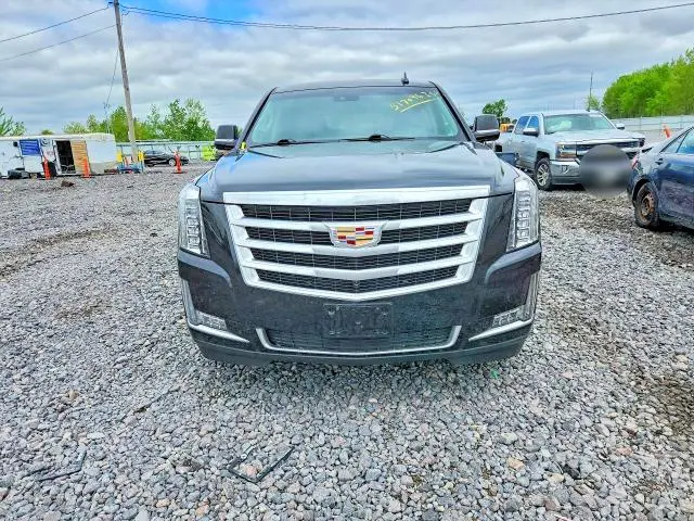 2016 CADILLAC ESCALADE LUXURY  