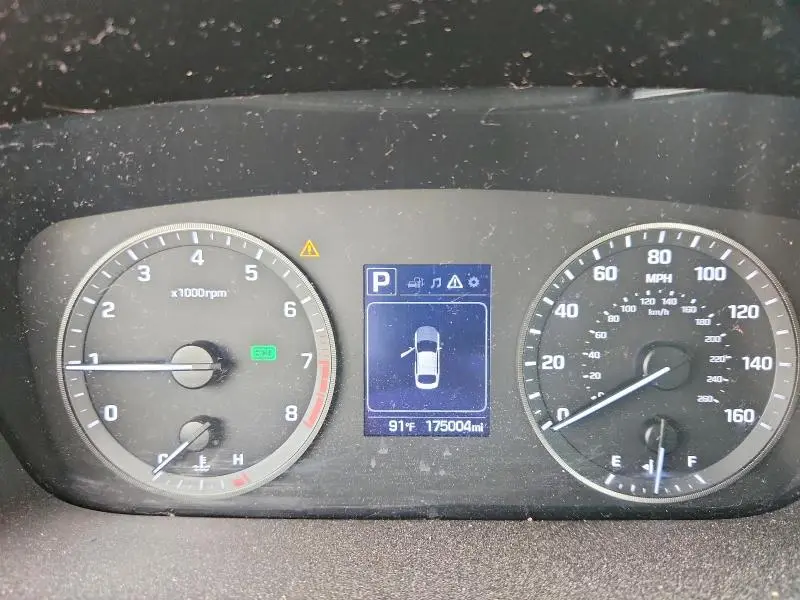 2017 HYUNDAI SONATA SE  