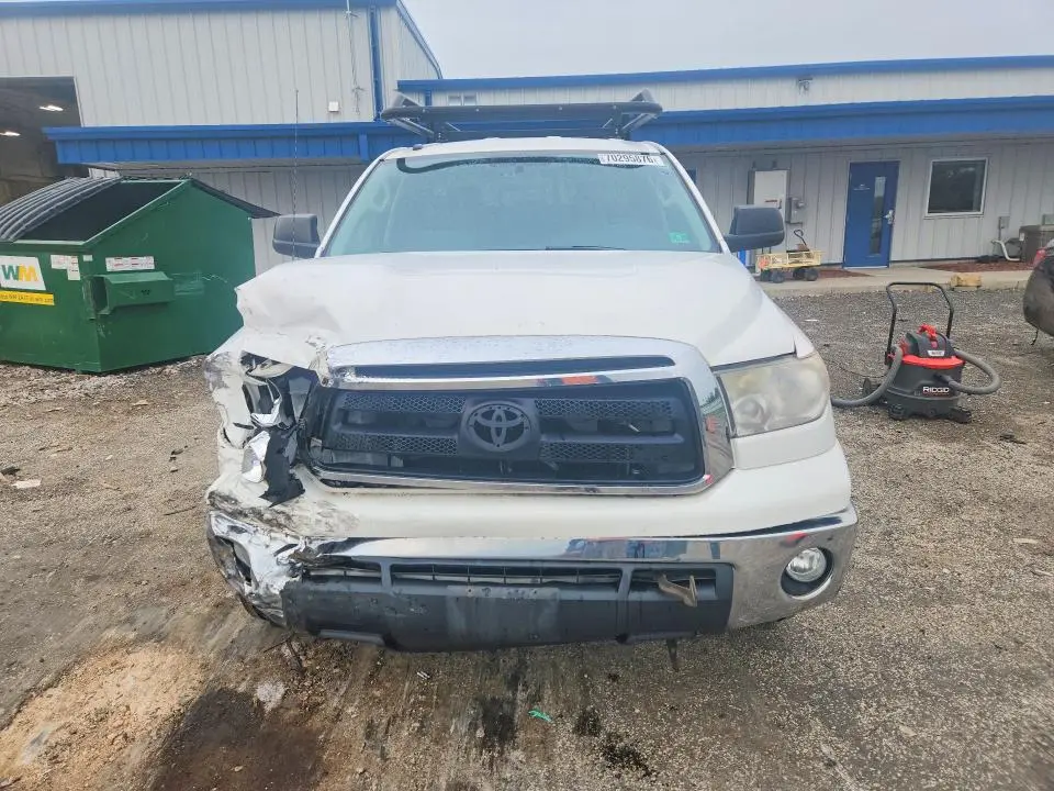 2010 TOYOTA TUNDRA DOUBLE CAB SR5  