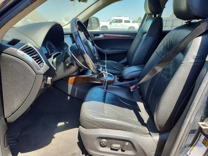 2010 AUDI Q5 PREMIUM  