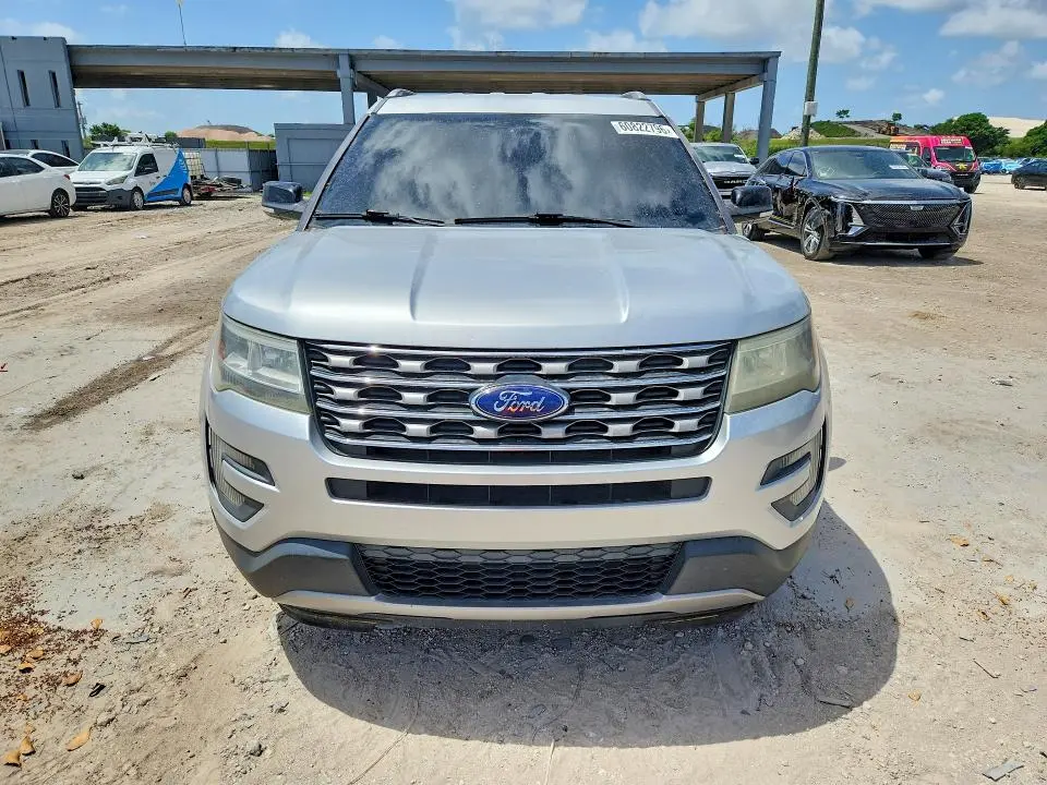 2016 FORD EXPLORER XLT  