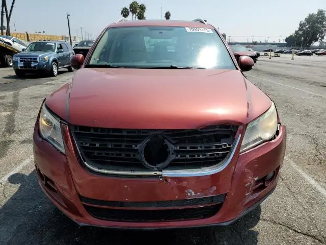 2011 VOLKSWAGEN TIGUAN S  
