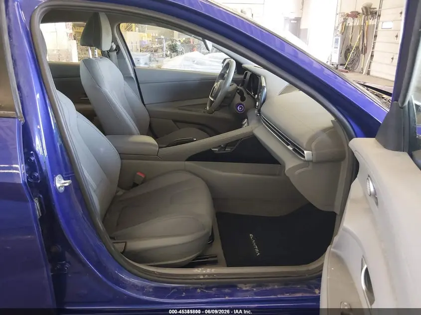 2021 HYUNDAI ELANTRA SE