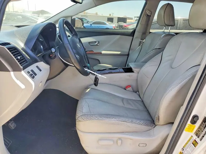 2012 TOYOTA VENZA XLE  