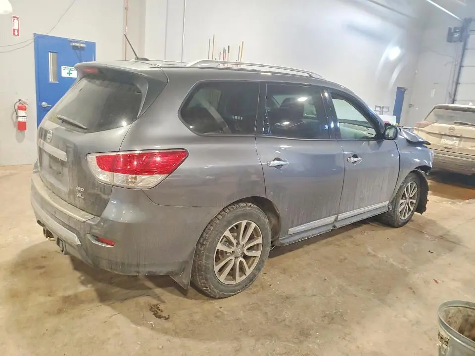 2015 NISSAN PATHFINDER S  