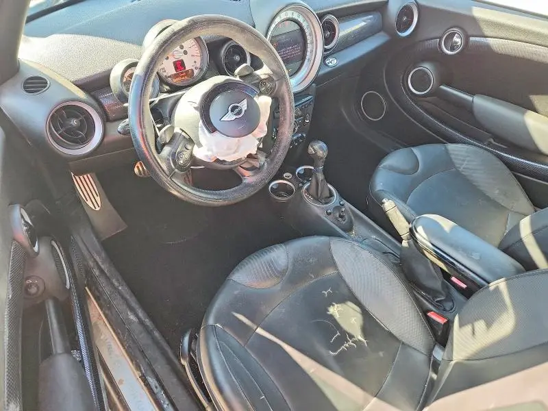 2014 MINI COOPER S  