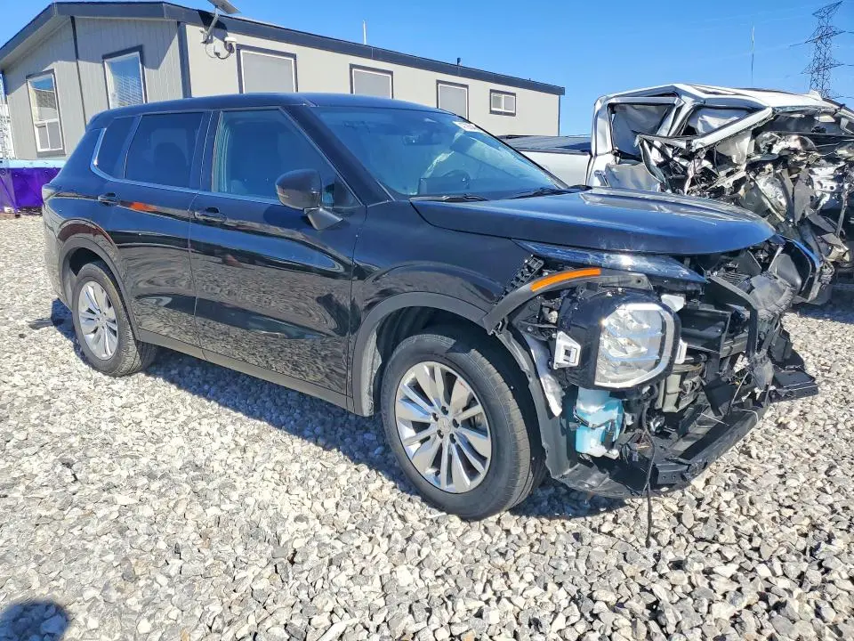 2025 MITSUBISHI OUTLANDER ES  