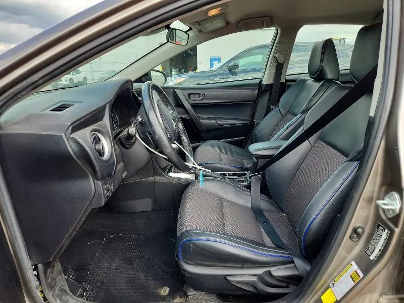 2018 TOYOTA COROLLA SE  