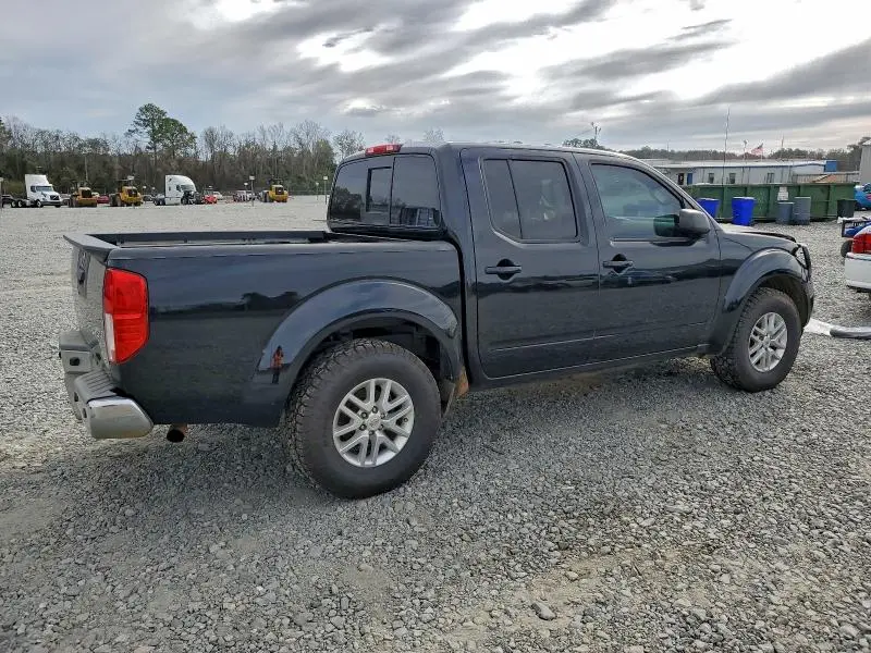 2015 NISSAN FRONTIER S  