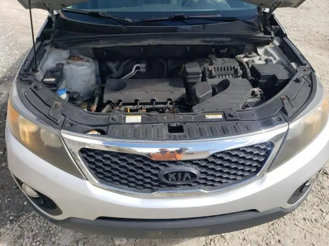 2011 KIA SORENTO BASE  