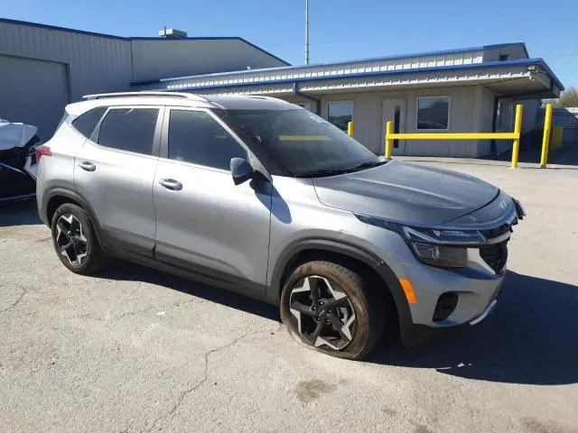 2024 KIA SELTOS EX