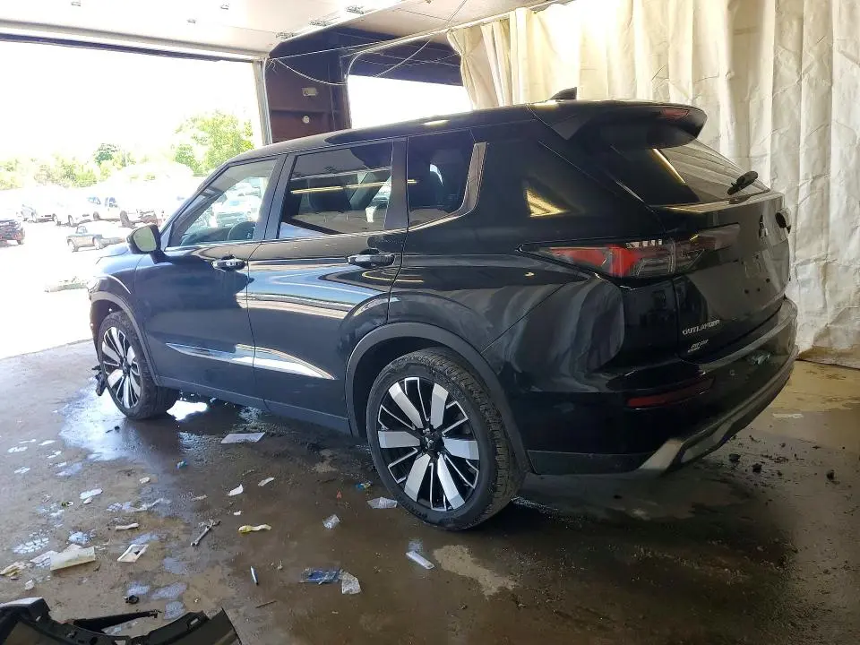 2025 MITSUBISHI OUTLANDER SE  