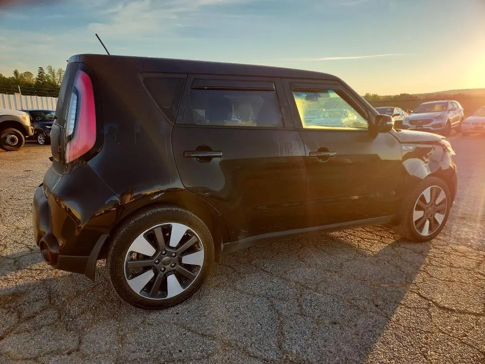 2015 KIA SOUL   