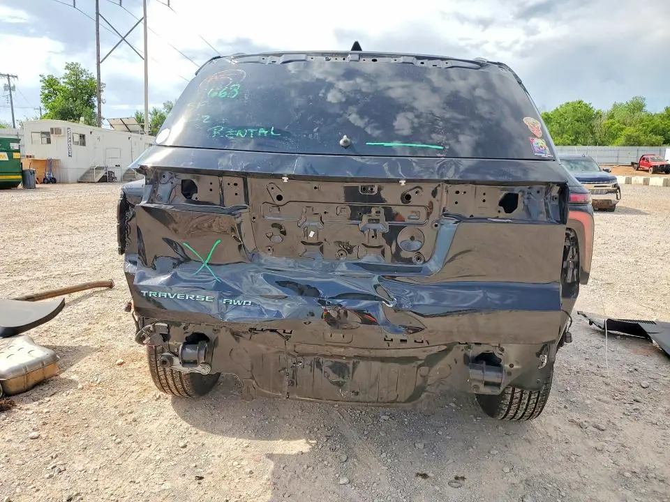 2025 CHEVROLET TRAVERSE LT  