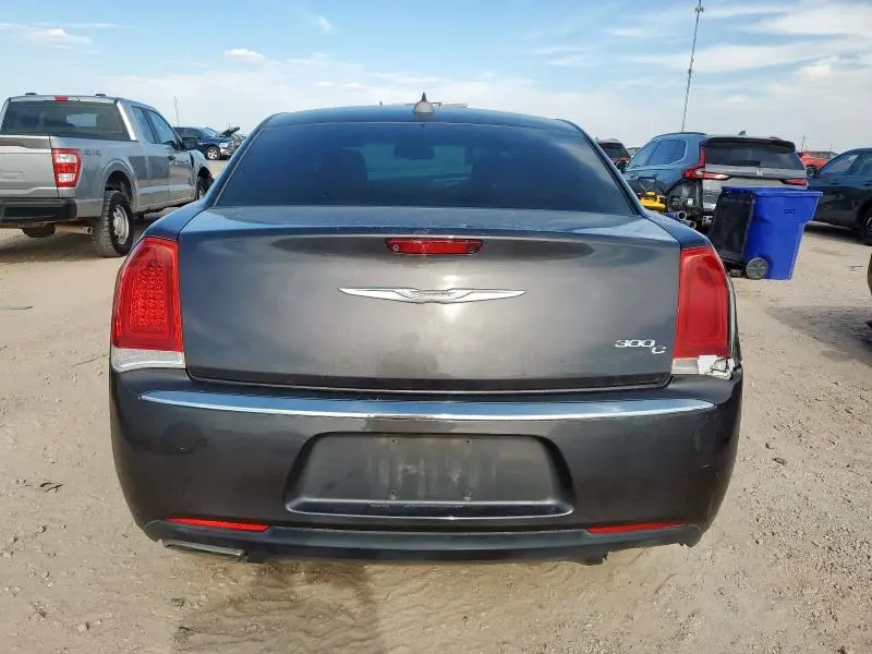 2017 CHRYSLER 300C   