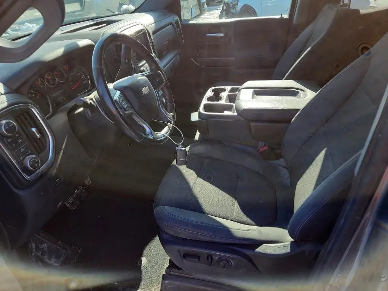 2020 CHEVROLET SILVERADO K1500 LT  