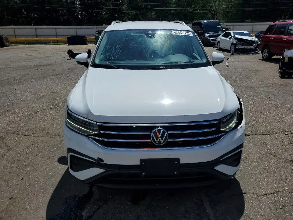 2024 VOLKSWAGEN TIGUAN SE  