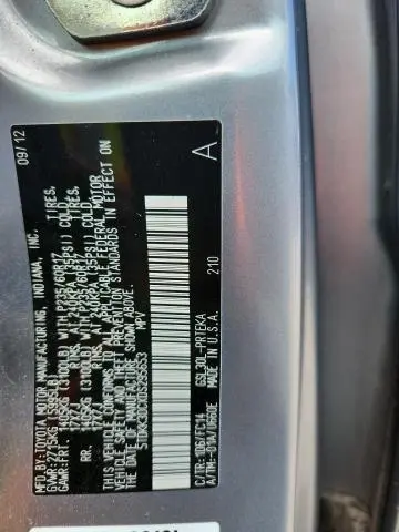 2013 TOYOTA SIENNA LE  