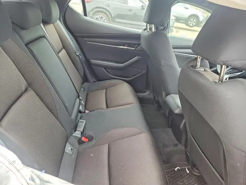 2025 MAZDA 3 PREFERRED  