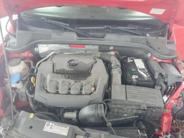 2018 VOLKSWAGEN BEETLE S  