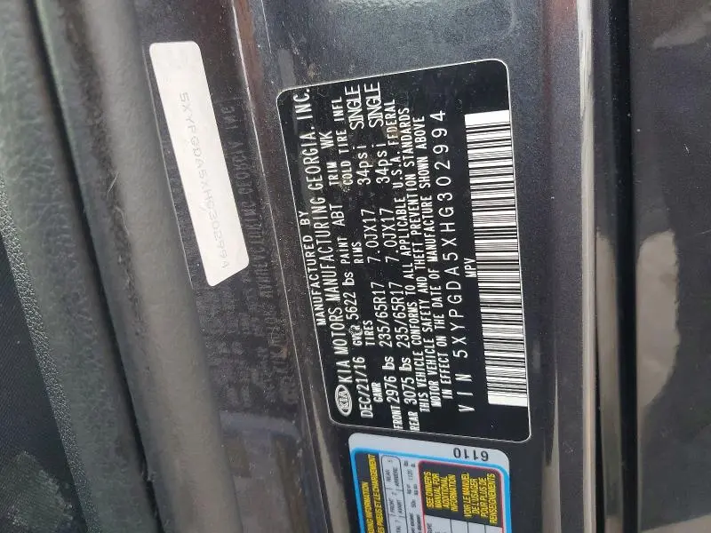 2017 KIA SORENTO LX V6  