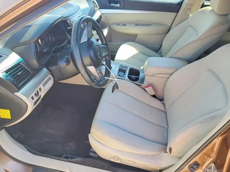 2011 SUBARU OUTBACK 2.5I PREMIUM  
