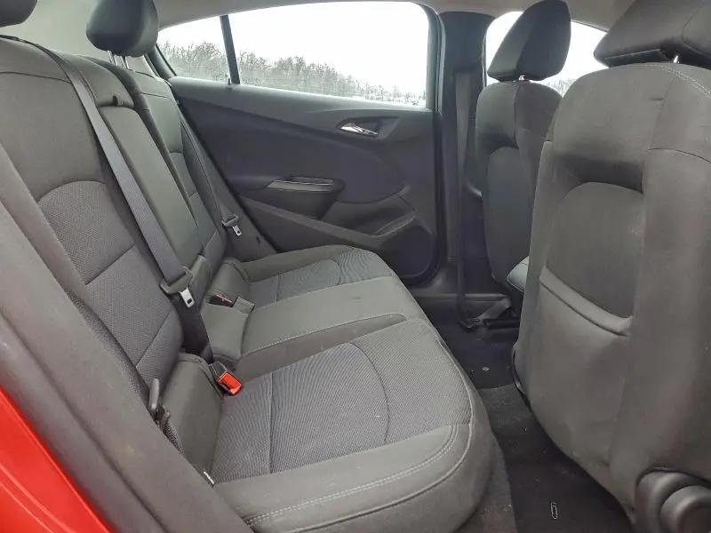 2018 CHEVROLET CRUZE LT  