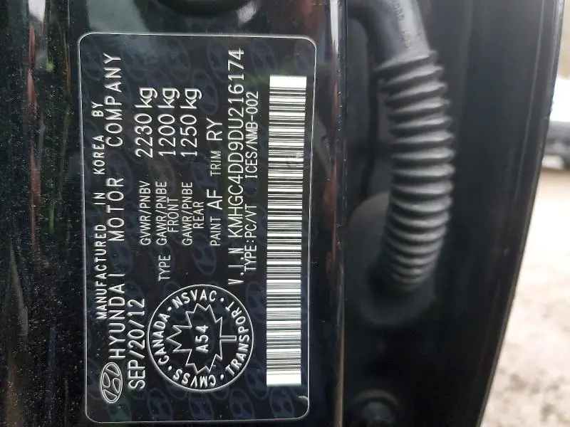 2013 HYUNDAI GENESIS 3.8L  