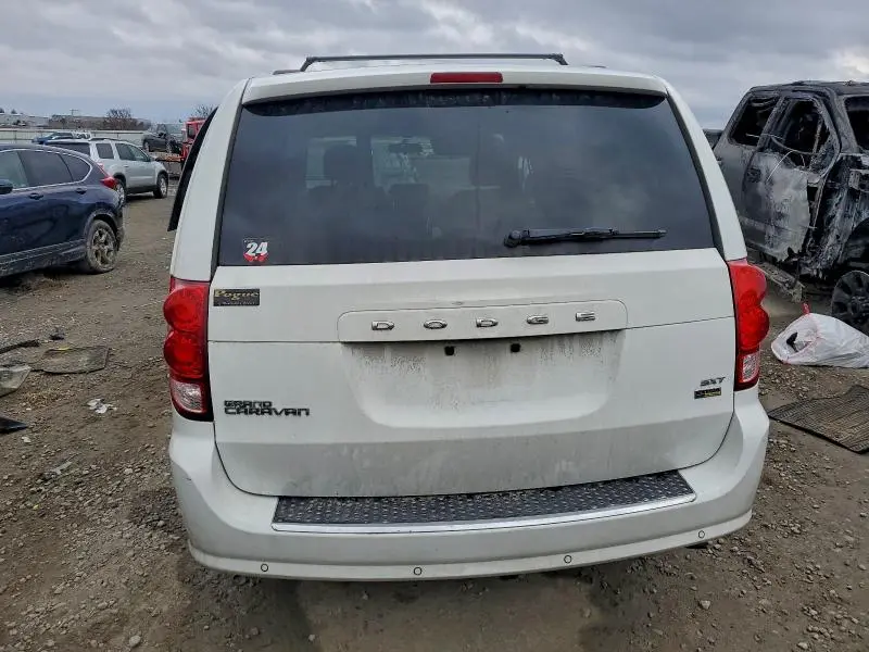 2016 DODGE GRAND CARAVAN SXT  