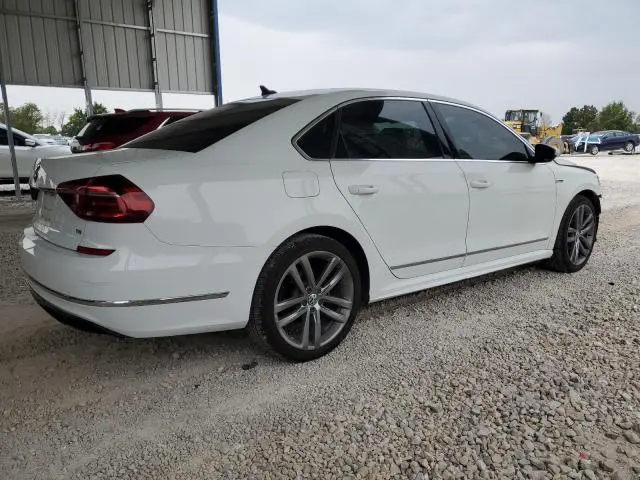 2017 VOLKSWAGEN PASSAT R-LINE  