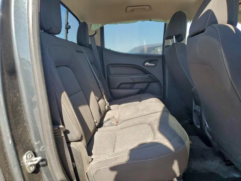 2017 CHEVROLET COLORADO LT  