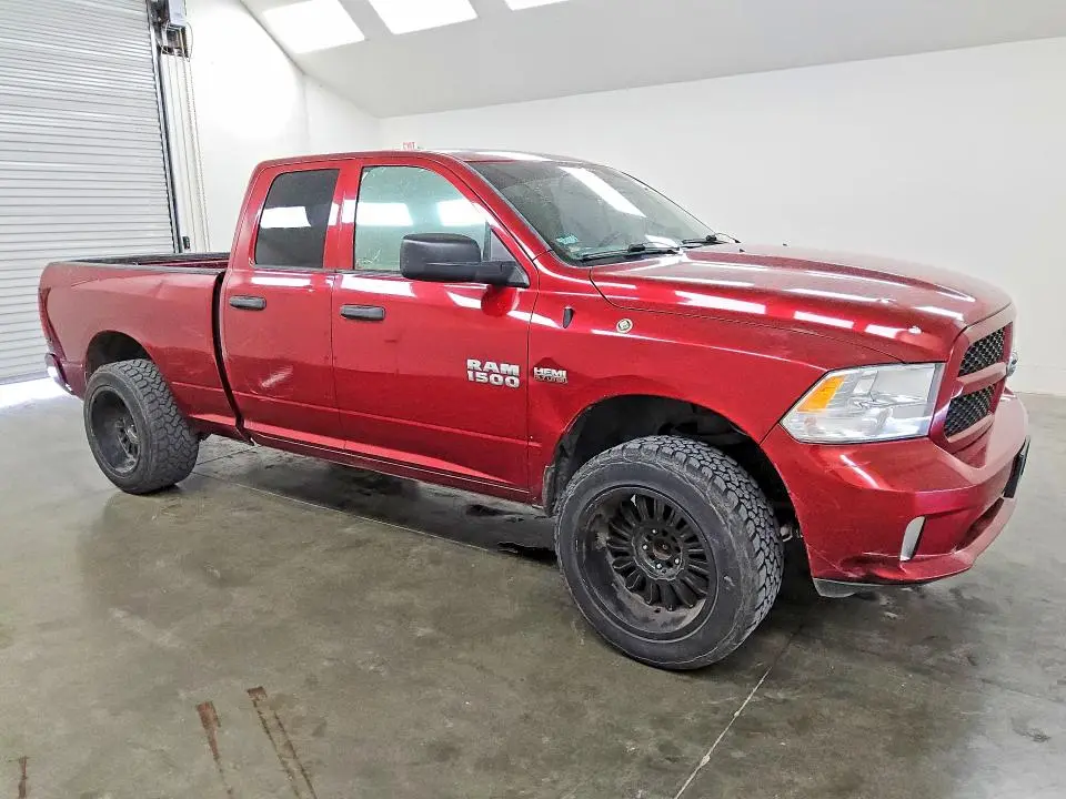 2014 RAM 1500 ST  