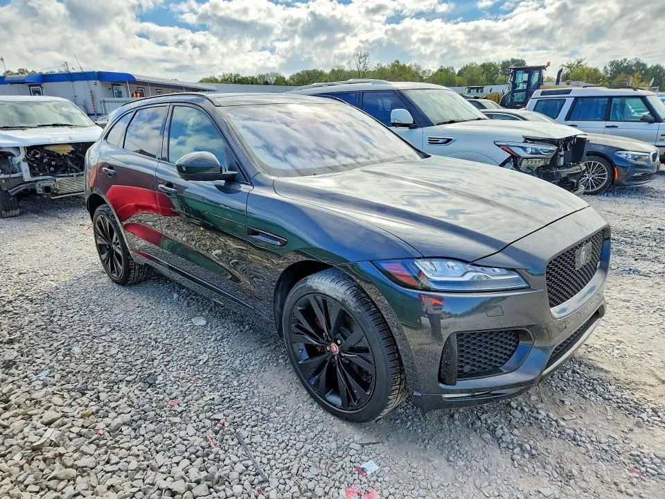 2018 JAGUAR F-PACE S  