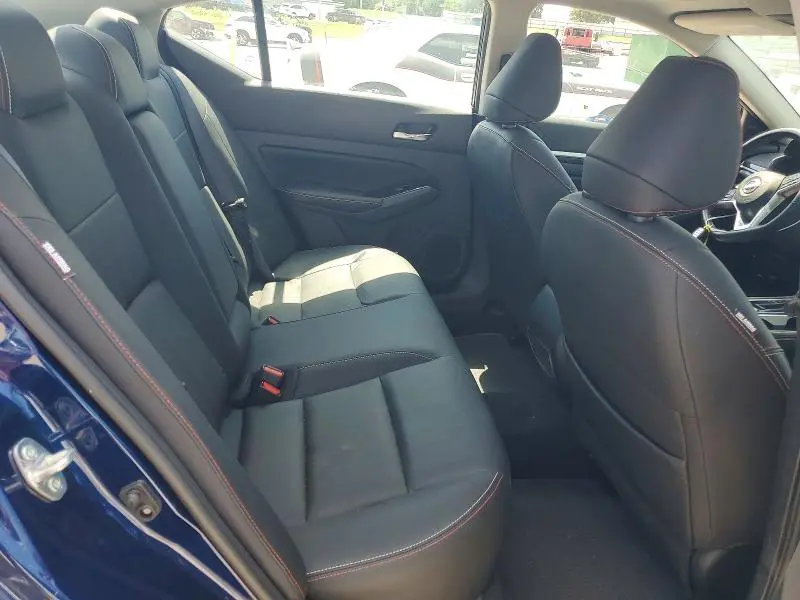 2024 NISSAN ALTIMA SR  
