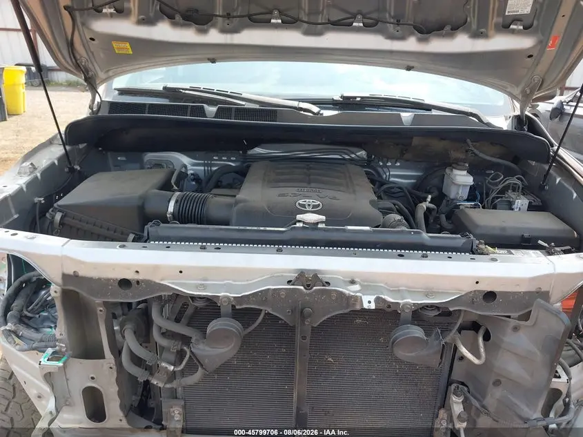 2013 TOYOTA TUNDRA GRADE 5.7L V8