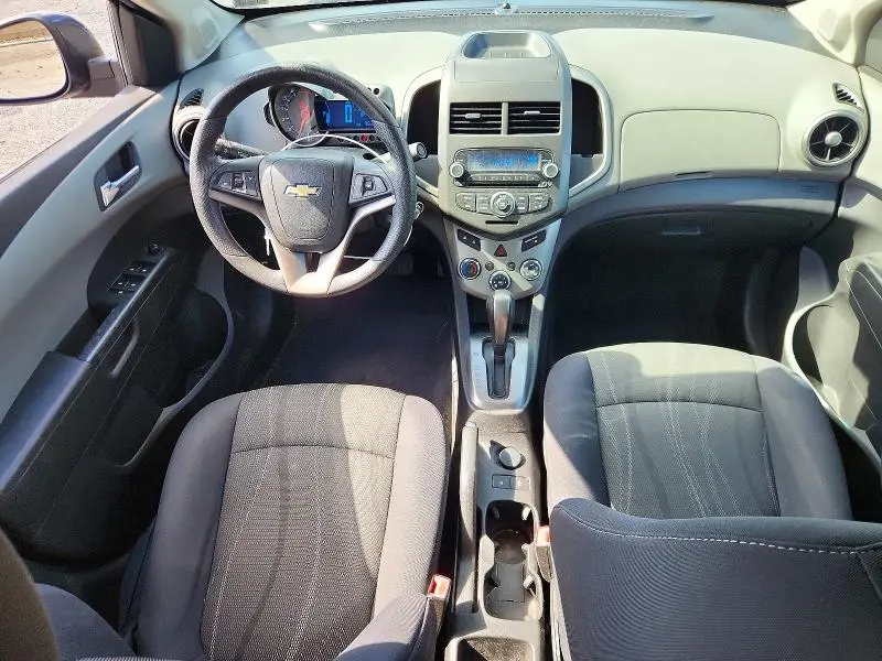2013 CHEVROLET SONIC LT  